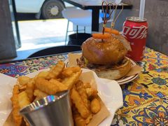 -LESCEDARS Brasserie Bistro香柏树