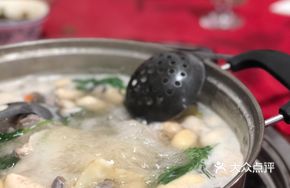 Pork Tripe Crispy Chicken Pot