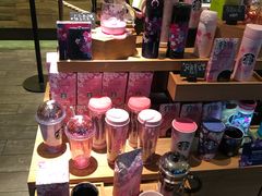 零售区-星巴克(广州动漫星城东区店)