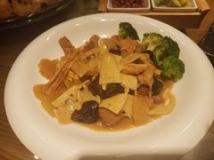 -秦唐一号西安菜馆(钟楼店)