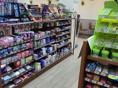 -全家便利店(长江西路店)
