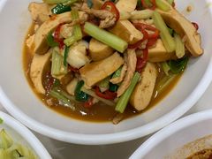 攸县香干炒芹菜-红色湘菜馆(春风店)