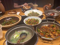 -吃饭皇帝大(长宁龙之梦店)