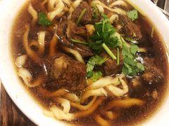 -清真吴记门钉肉饼·喜多利