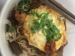 红烧牛肉拌面加荷包蛋-上海为民商行清真饭店(南大路店)