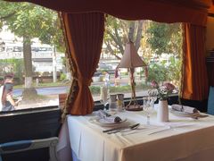 -火车头法国西餐厅