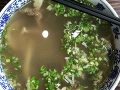 -泉儿头杂碎(杂碎师大店)