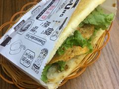 -碗主炭烧米线(交大二村店)