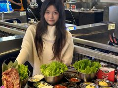 -哈哈碳都·牛肋条无限自助烤肉(台江万达店)