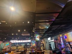大堂-马路牙子地桌烤肉(工体店)