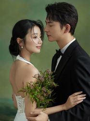 -蒙娜丽莎婚纱摄影(爱城总店)