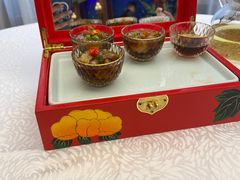-品海楼·大连海胆锅贴馆(东港店)