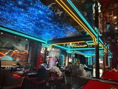 -屋有岛沉浸游戏旗舰店(中山公园店)