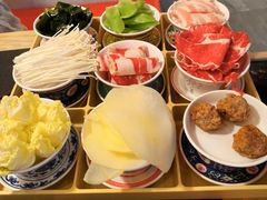 -绣园苏式火锅·开创者·腌笃鲜(大洋百货店)