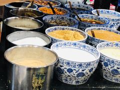 -八一路好吃街(雨田商务大厦店)