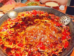 -周小明火锅(黑金冠社区店)