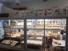 面包甜点陈列柜-仟吉KenGee(银港店)