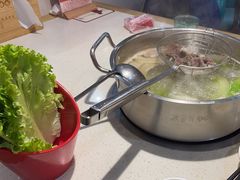 -浪里寻·臻牛养生牛肉火锅(方圆荟店)