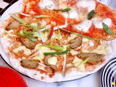 皇后拼烤鸭披萨-玛尚诺Pizza&Bar(长泰广场店)