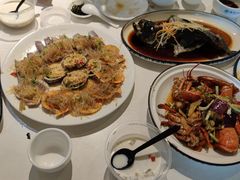 -琼大师东方烤乳猪(亚特兰蒂斯店)