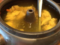 -云海肴·汽锅鸡·云南菜(天山百盛优客店)