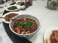 -梅花香里大酒店(郁金香路店)