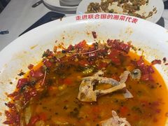 -坛宗剁椒鱼头(河西王府井店)