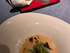 红心温泉蛋配伊比利亚火腿黑松露-弦月窗LUNETTE BY AMANDA(复兴路店)