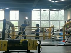 -享受健身·美体塑形馆