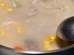澳门鸡脚猪骨煲（小）-官也街澳门火锅(新源里店)