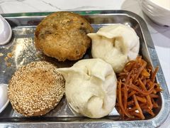 -尹记门钉肉饼(丰台站店)