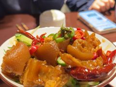 -三个大叔烤羊肉串·歌手驻唱·碳烤鲜肉(西三旗店)