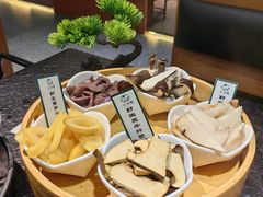 -一善菌·云南菌汤·云南菜(银泰城店)