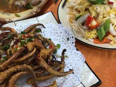 椒盐鱿鱼须-辉记潮汕海鲜砂锅粥(市桥店)
