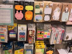 -诚品(信义店)