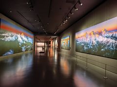 -罗红摄影艺术馆