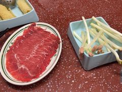 -四囍码头海鲜烧烤自助火锅(外滩南京东路悦荟广场店)