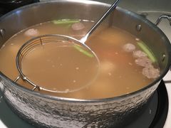 牛肉原汤锅-左庭右院鲜牛肉火锅(浦江欢乐颂店)