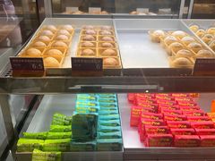 -HappyMiss花满楼·鲜花饼·鲜花茶·伴手礼(上海环球港店)