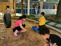 -上海市青苹果幼儿园欧泊园
