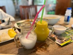 -Kat's Kitchen