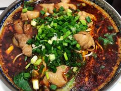 -胥佳烧鸡公牛肉面馆