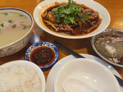 -易老妈蹄花.特色川菜(人民公园总店)