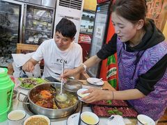 -田村·酸汤鲜牦牛肉火锅(布达拉宫广场店)