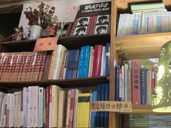 -斯多格书乡(北京大学畅春园店)