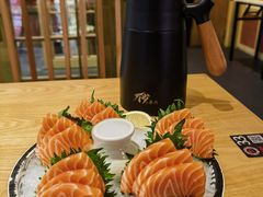 厚切深海三文鱼刺身-万岁寿司(万国店)