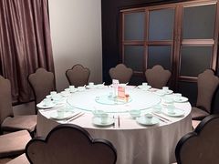 -湘知湘味(岳麓山店)