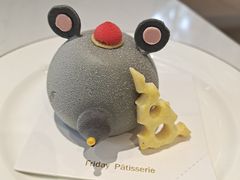 -Fridi Patisserie Cafe