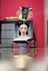 点击看大图 -盘子女人坊古装写真摄影(深圳店)