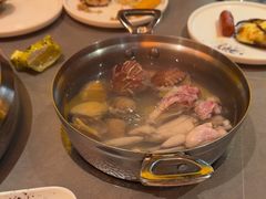 -黑金·寻焰自助百汇·烤肉·火锅(中街店)